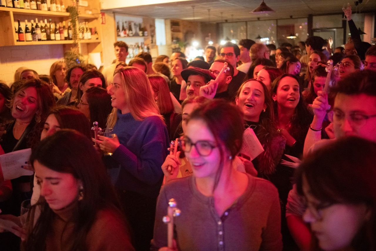 Públic al concert de Col·lectiu Desembre